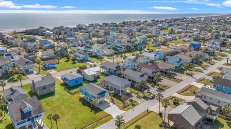 13731 Mutiny Lane Galveston TX 77554