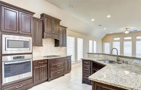 9811 Joyce Drive Iowa Colony TX 77583