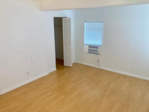6927 Ave O Galveston TX 77551