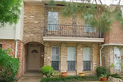 1808 Saxony Lane Houston TX 77058