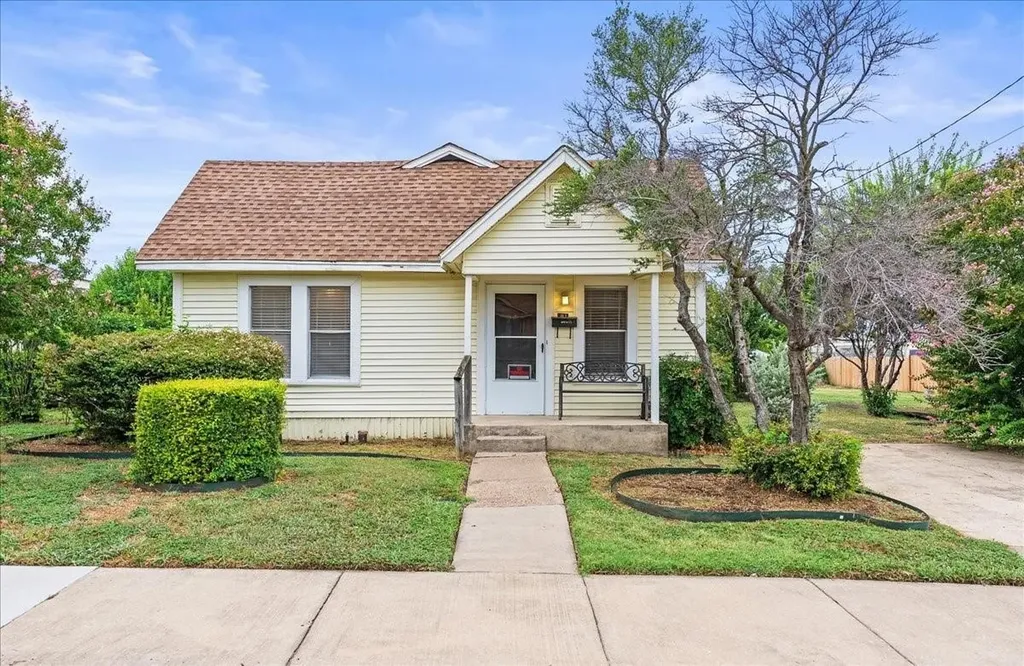 1117 F Avenue Plano TX 75074