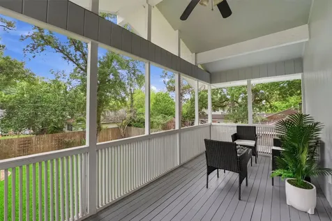 215 Whispering Oaks Drive Seabrook TX 77586