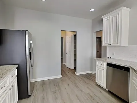 4522 Lake Halbert Lane Richmond TX 77406