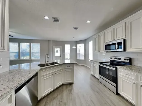 4522 Lake Halbert Lane Richmond TX 77406