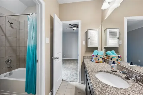 2705 Park Crossing Pearland TX 77581