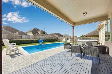 2705 Park Crossing Pearland TX 77581