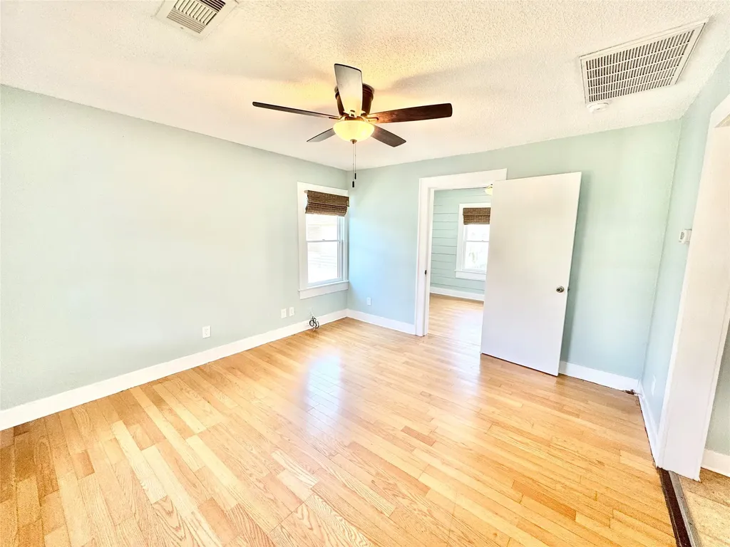 1505 Avenue L Rear Galveston TX 77550
