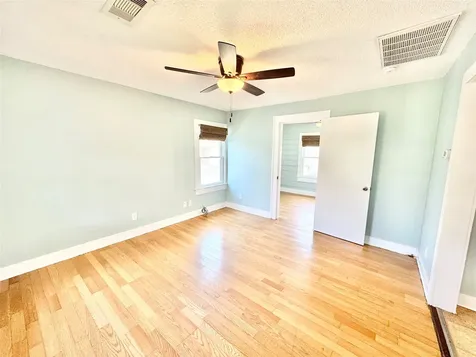 1505 Avenue L Rear Galveston TX 77550