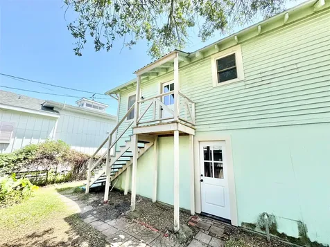 1505 Avenue L Rear Galveston TX 77550