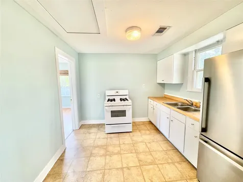 1505 Avenue L Rear Galveston TX 77550