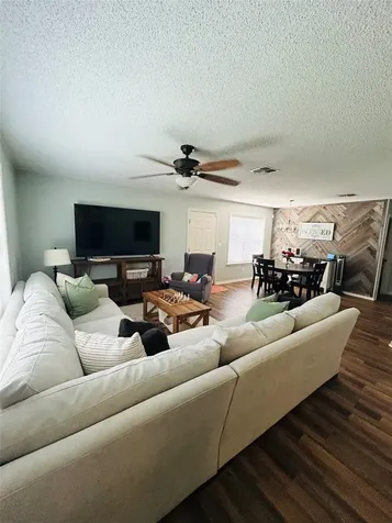 108 Creek Bend Lane Columbus TX 78934