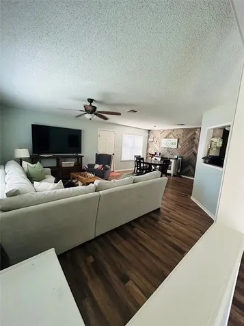 108 Creek Bend Lane Columbus TX 78934