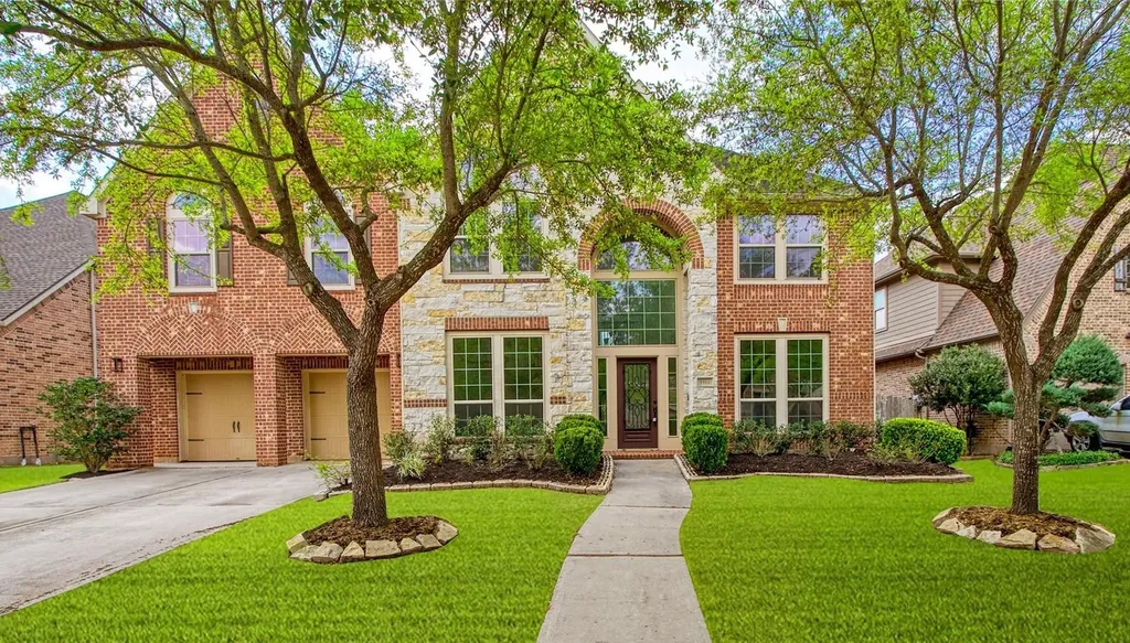 5914 Ravens Mill Court Sugar Land TX 77479