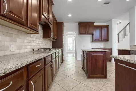 5914 Ravens Mill Court Sugar Land TX 77479