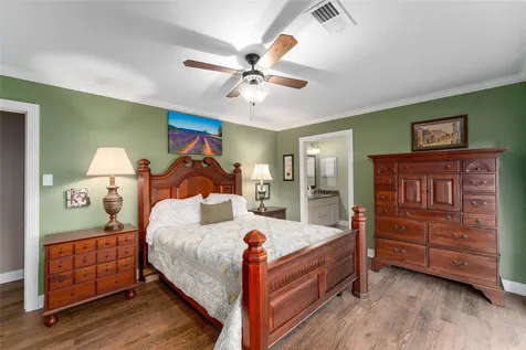 135 Woodhaven Lane Taylor Lake Village TX 77586