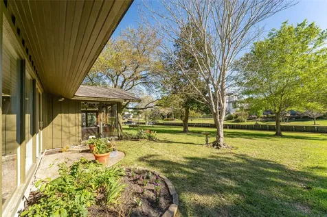135 Woodhaven Lane Taylor Lake Village TX 77586