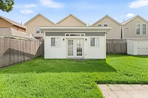 1516 Lawrence Street Houston TX 77008