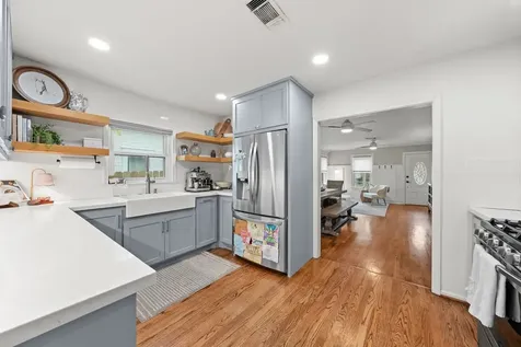 1516 Lawrence Street Houston TX 77008