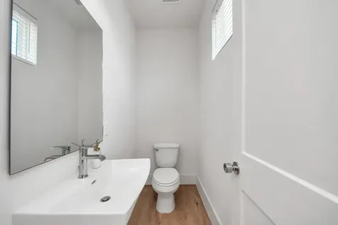 1032 Glen Avenue D Houston TX 77088