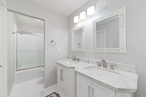 10831 Cayman Mist Drive Houston TX 77075