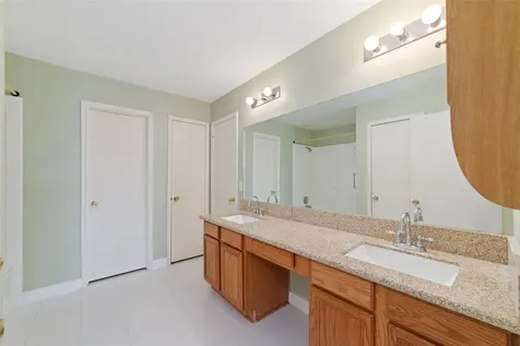 10831 Cayman Mist Drive Houston TX 77075