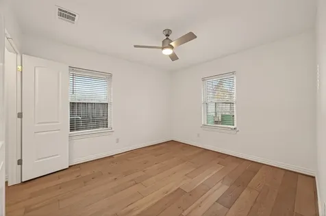 4862 Creekbend Drive Houston TX 77035