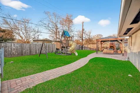 4862 Creekbend Drive Houston TX 77035