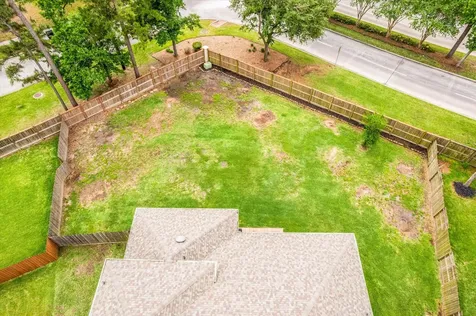 16802 Cherokee Lake Lane Houston TX 77044