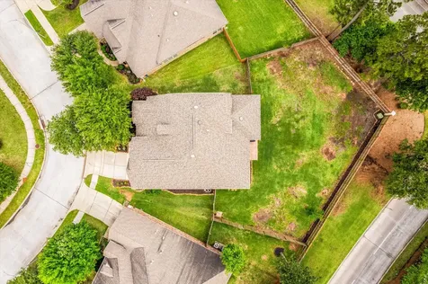 16802 Cherokee Lake Lane Houston TX 77044