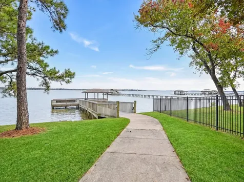 16802 Cherokee Lake Lane Houston TX 77044