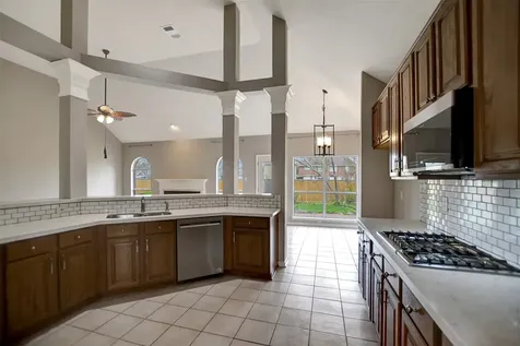 1709 Orlando Street Friendswood TX 77546