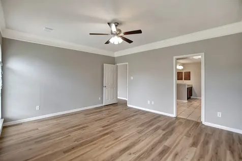 1709 Orlando Street Friendswood TX 77546