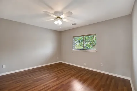 1709 Orlando Street Friendswood TX 77546