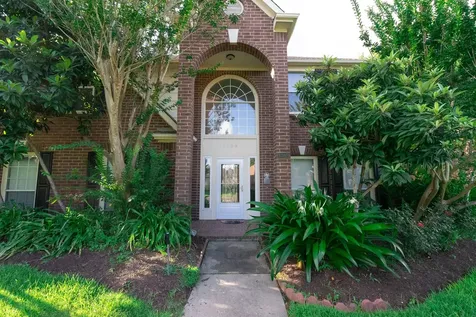 1709 Orlando Street Friendswood TX 77546