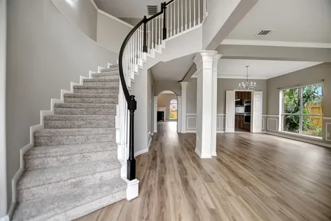 1709 Orlando Street Friendswood TX 77546