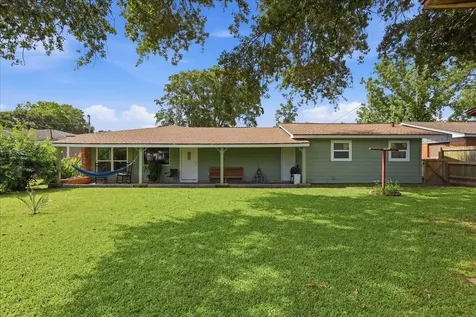 5280 Swallow Drive Beaumont TX 77707