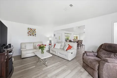 5280 Swallow Drive Beaumont TX 77707