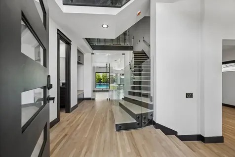 4521 Merrie Lane Bellaire TX 77401