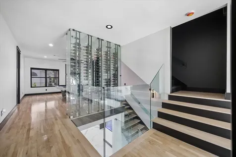 4521 Merrie Lane Bellaire TX 77401