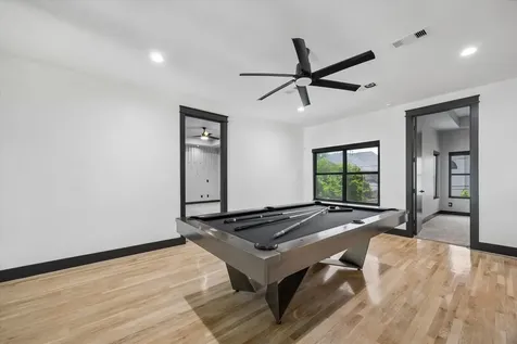 4521 Merrie Lane Bellaire TX 77401