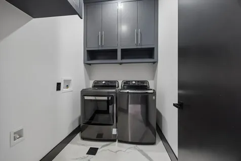 4521 Merrie Lane Bellaire TX 77401