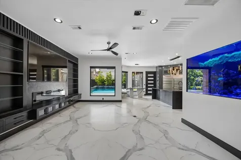 4521 Merrie Lane Bellaire TX 77401