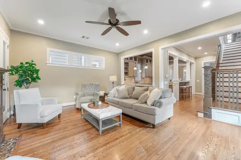 836 E 24th Street Houston TX 77009