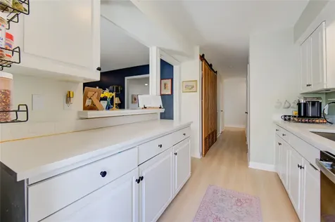 6343 Briar Rose Drive 142 Houston TX 77057