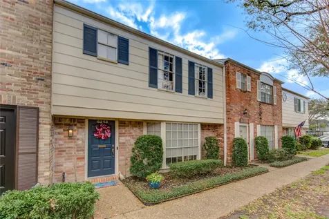 6343 Briar Rose Drive 142 Houston TX 77057