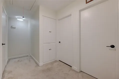 6343 Briar Rose Drive 142 Houston TX 77057