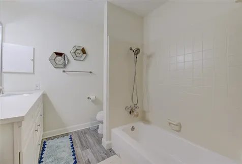 6343 Briar Rose Drive 142 Houston TX 77057
