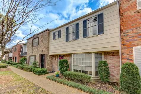 6343 Briar Rose Drive 142 Houston TX 77057