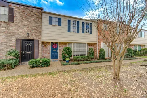 6343 Briar Rose Drive 142 Houston TX 77057