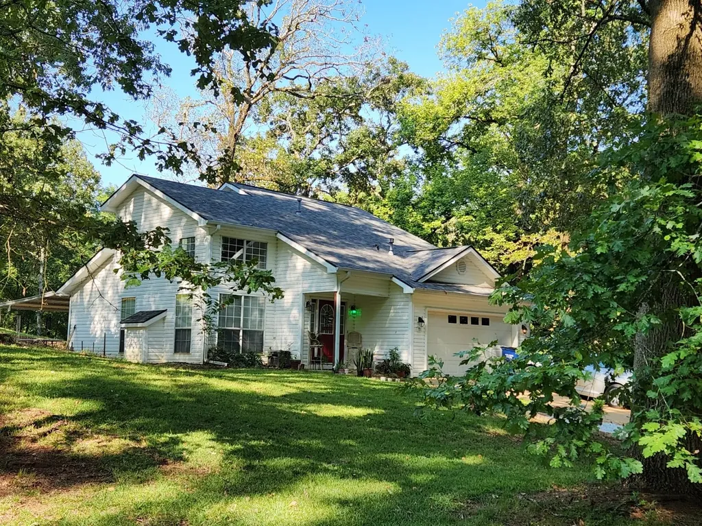 715 County Road 2011 Nacogdoches TX 75965